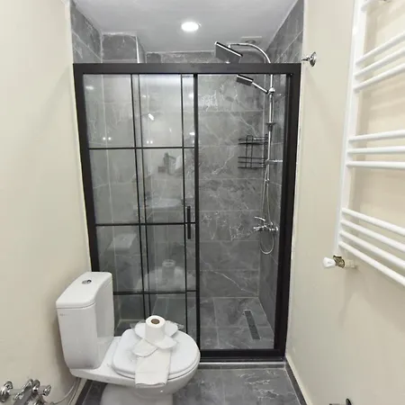 Royalis Boutique Otel 3*