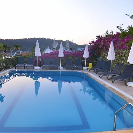 Otel Royalis Boutique 3*