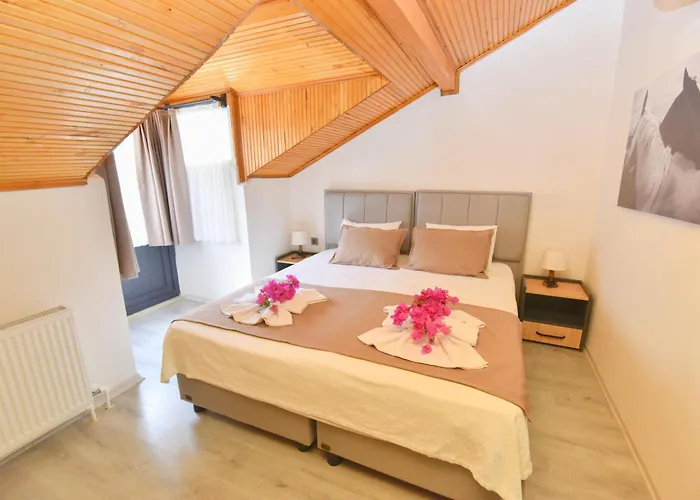 Royalis Boutique 3*